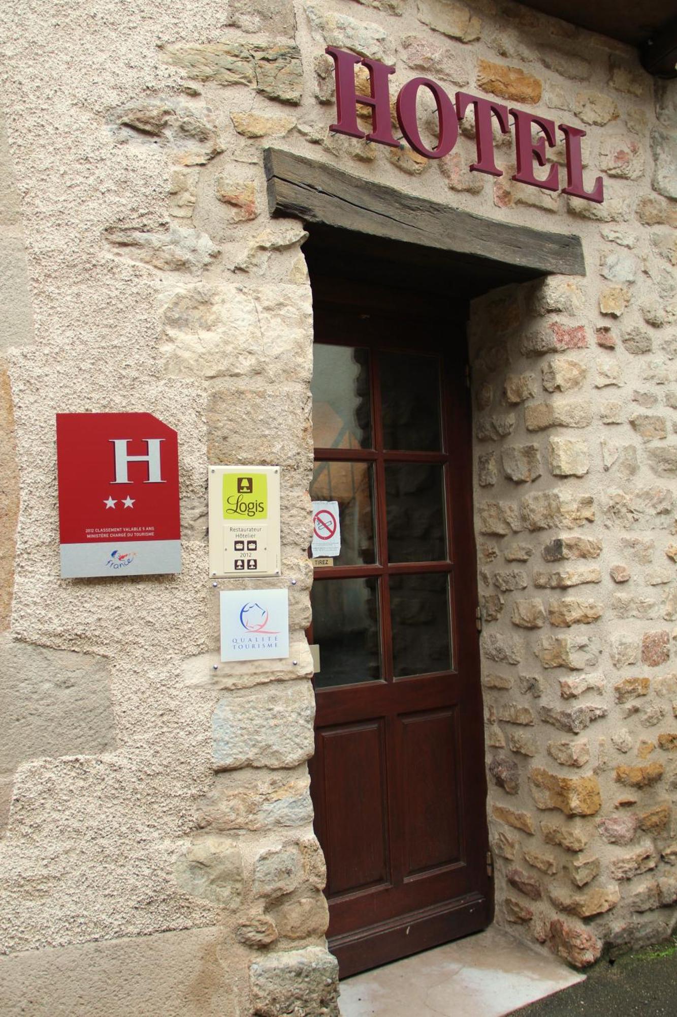 Hotel Logis Des Trois Maures Couches Exterior foto